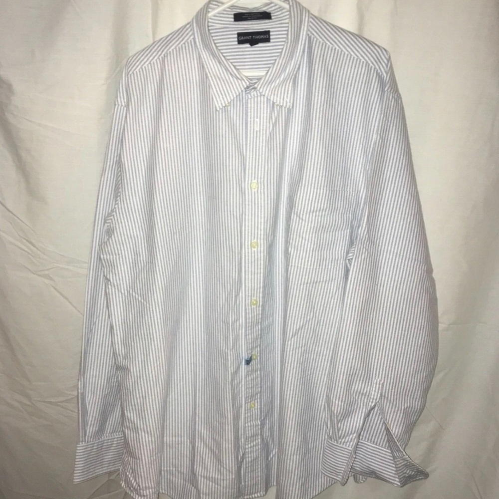Mens Grant Thomas blue and white striped button down long sleeve shirt. size xl